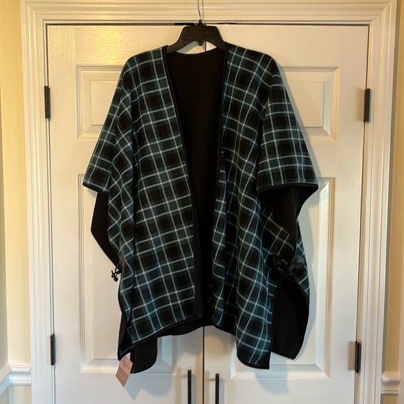 Serra Jackets & Blazers - NWT Serra Ladies Poncho.